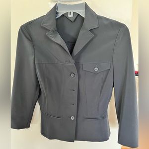 Prada Milano Navy Billie cropped blazer , 3/4 sleeves size 40 . Great condition